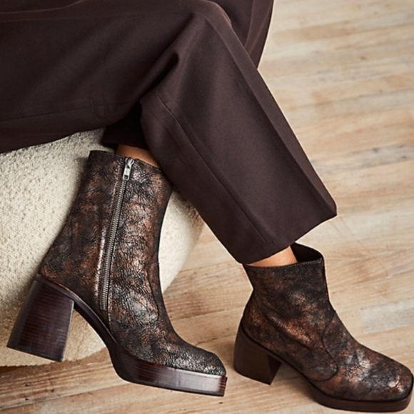 Free People Ruby Platform Ankle Boots Bootie Neutral Metallic Leather - Picture 1 of 7